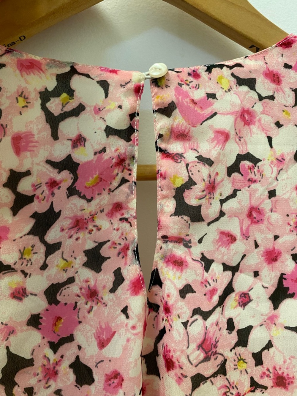 Japna Pink Floral V-Neck Long Sleeve Tiered Dress - Picture 4 of 10